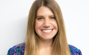Professional headshot of UW Sustainable Management master's student, Amy Kostelansky.